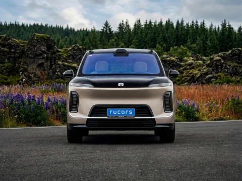 NIO ES9